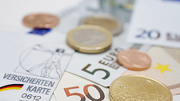 Für ein Rezept muss meist eine Rezeptgebühr bezahlt werden.